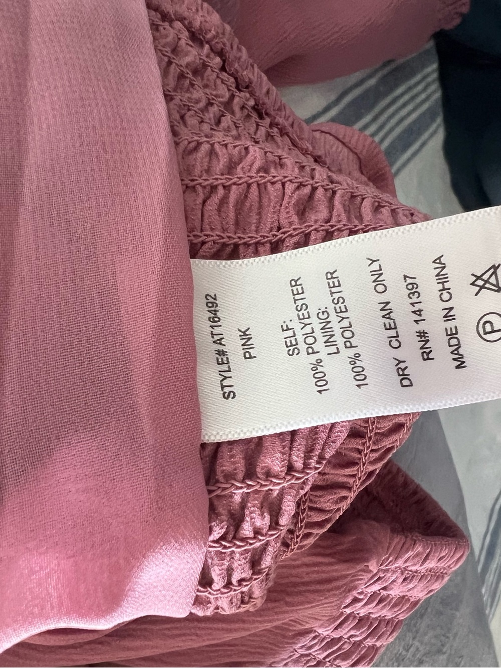 ASTR the Label Ruched Long Sleeve Blouse Size Small Mauve Romantic - Picture 5 of 5